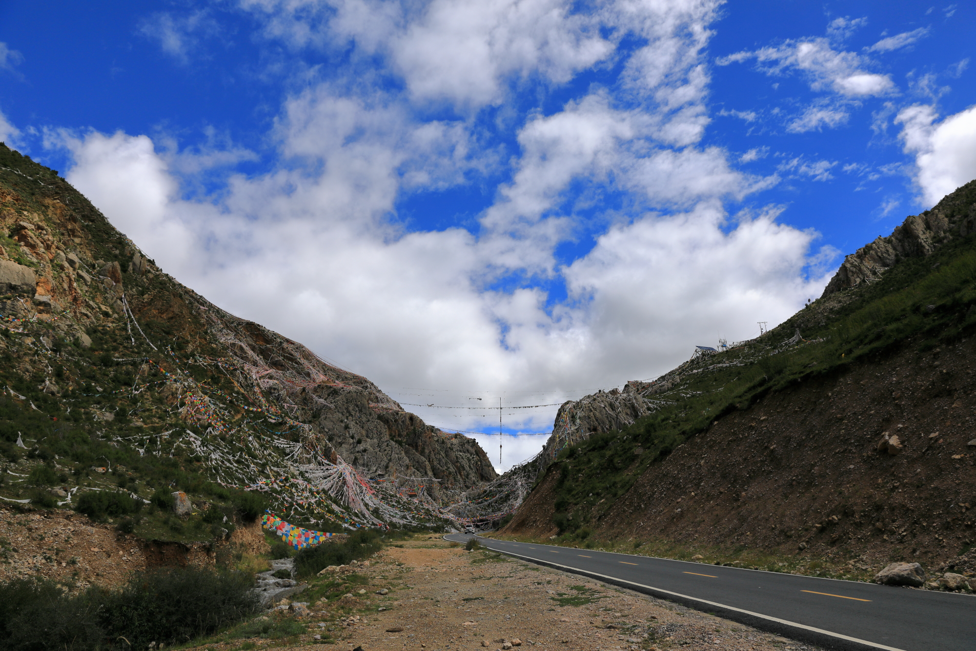 以雀儿山垭口的名义(四,沿着文成公主的足迹)