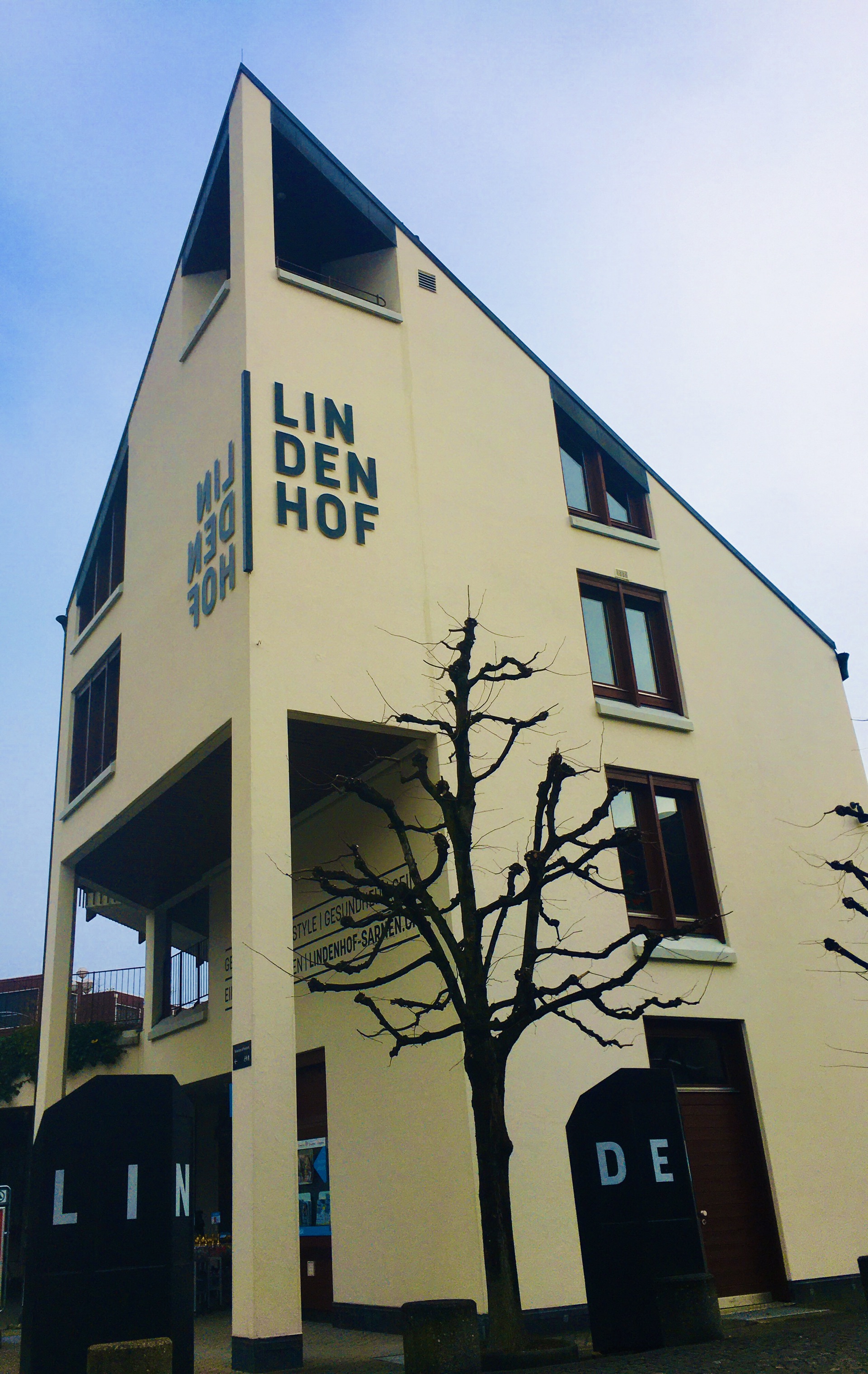 萨尔嫩美食-Café & Restaurant gschaffig