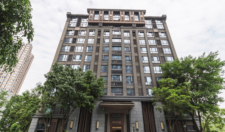 重庆融汇上泉坊酒店2天1晚玩乐套餐(可选磁器口恐龙探索乐园/白公馆