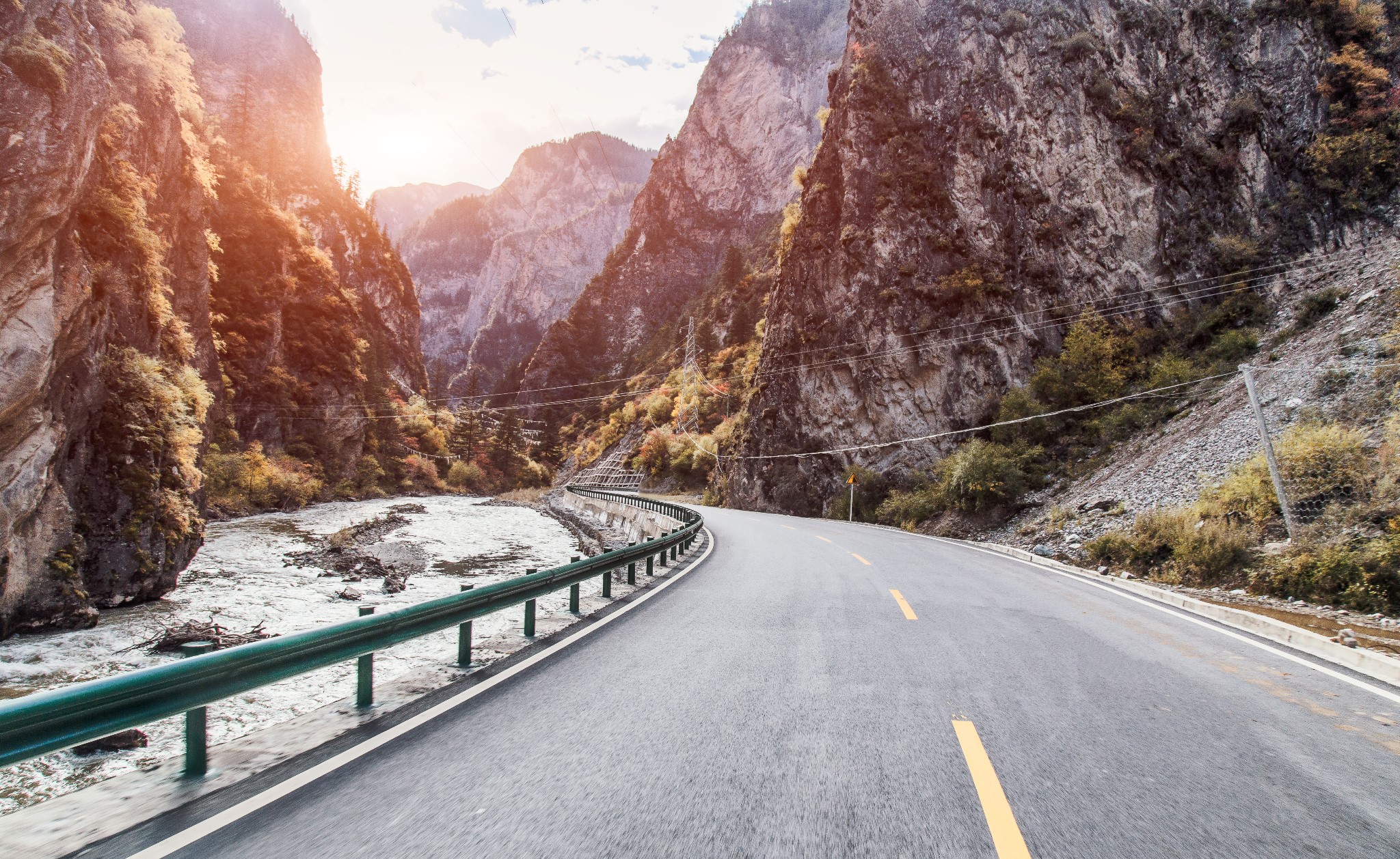 国内自驾线路推荐最美的景色在车前