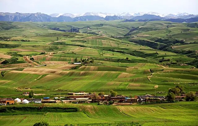 木垒伴山公路