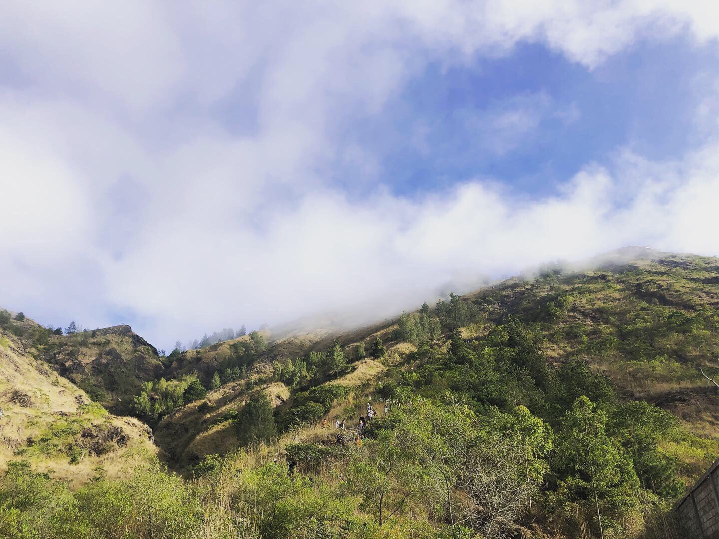 庞里娱乐-Mount Batur Sunrise Trekking