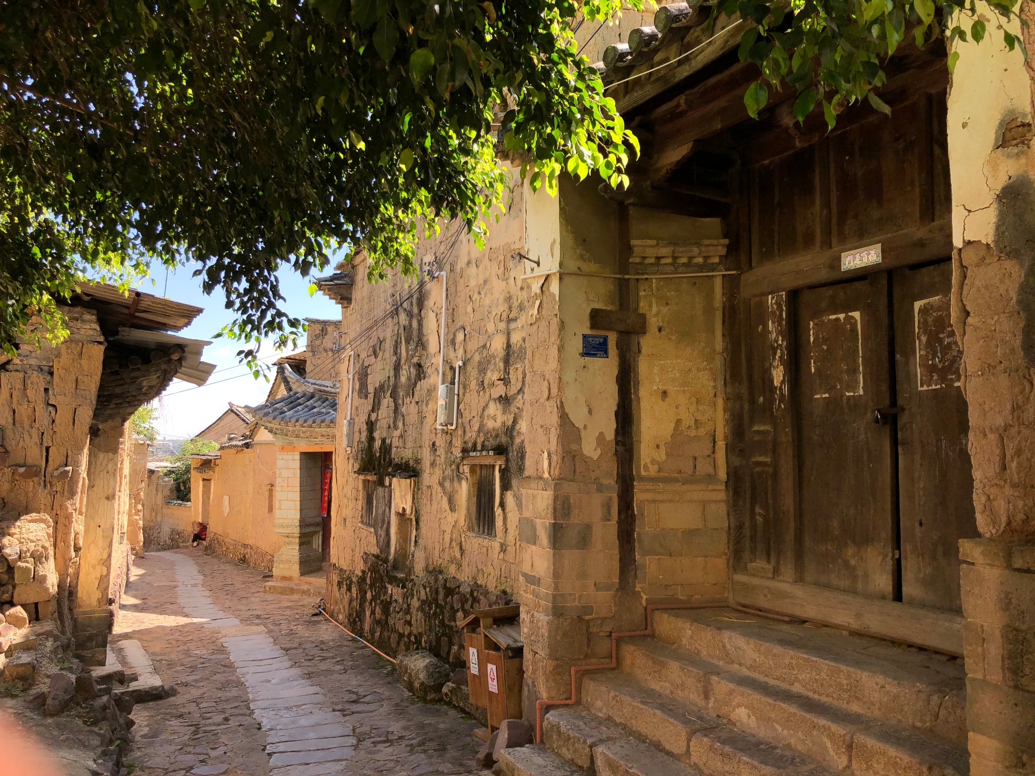 那肯定首选 建水 县普雄乡龙.回复:马蜂窝用户20-11-10 23:13作者