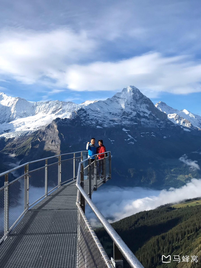 马特洪峰和少女峰哪个更美