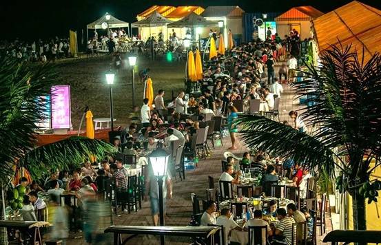 恒大悦泉湾海鲜排档:——爵溪游仙路301号象山港海鲜美食城:——丹东