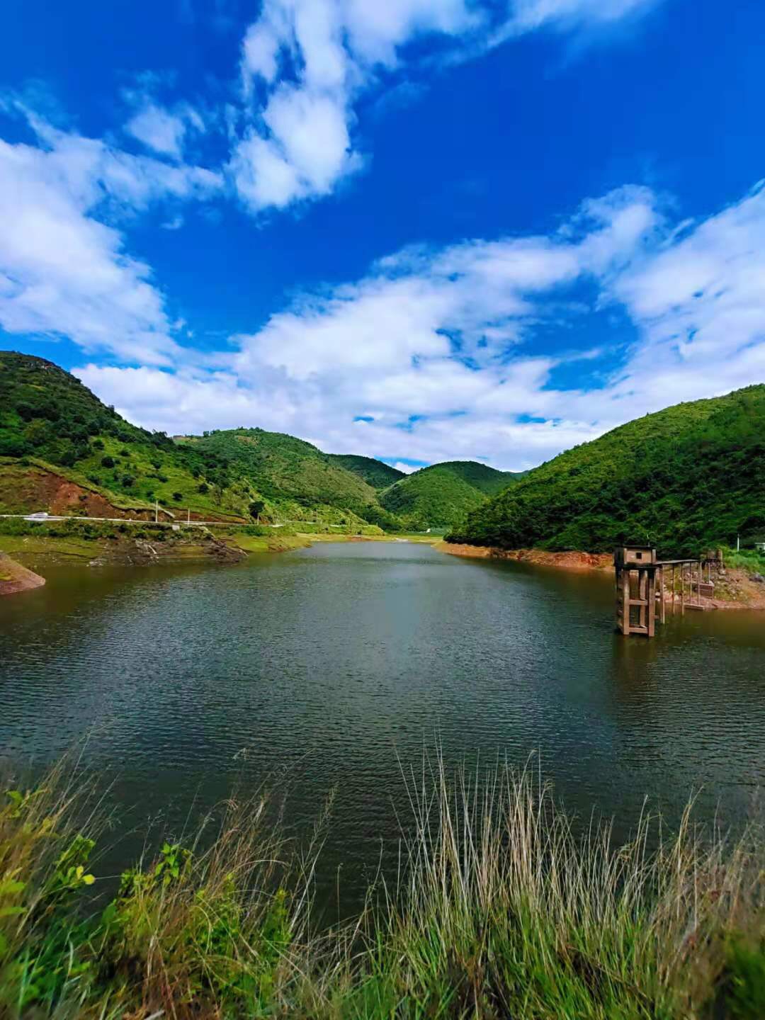 昆明富民龙纳河风景区图片