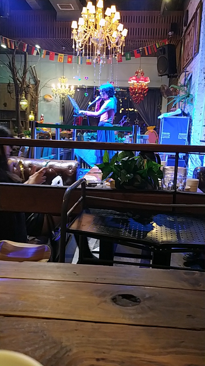 资兴美食-里约中西餐音乐酒吧(鑫地广场店)