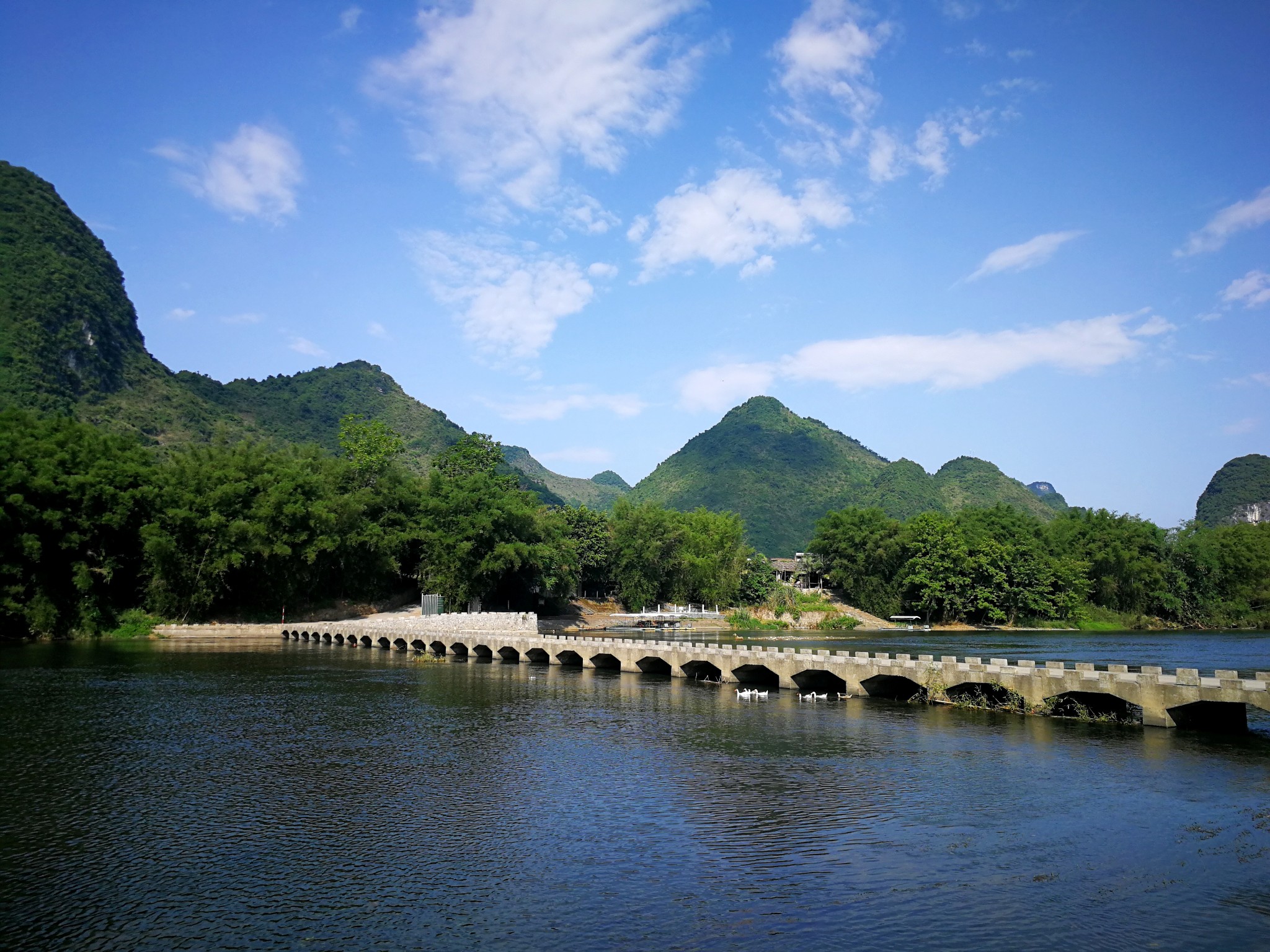 宜州古龙河景区图片