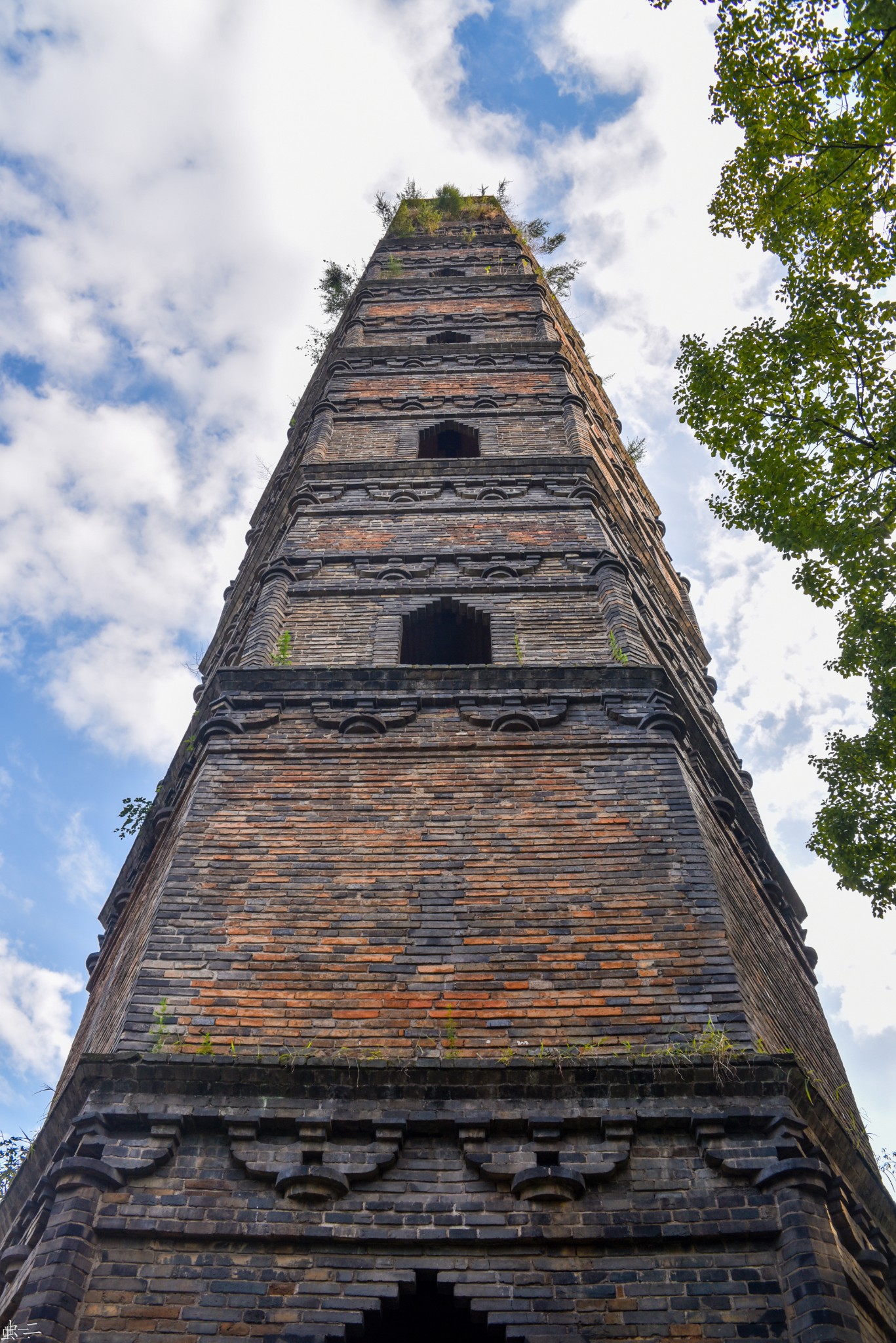 浦江龙德寺塔浦江塔山公园古塔巡礼系列之395