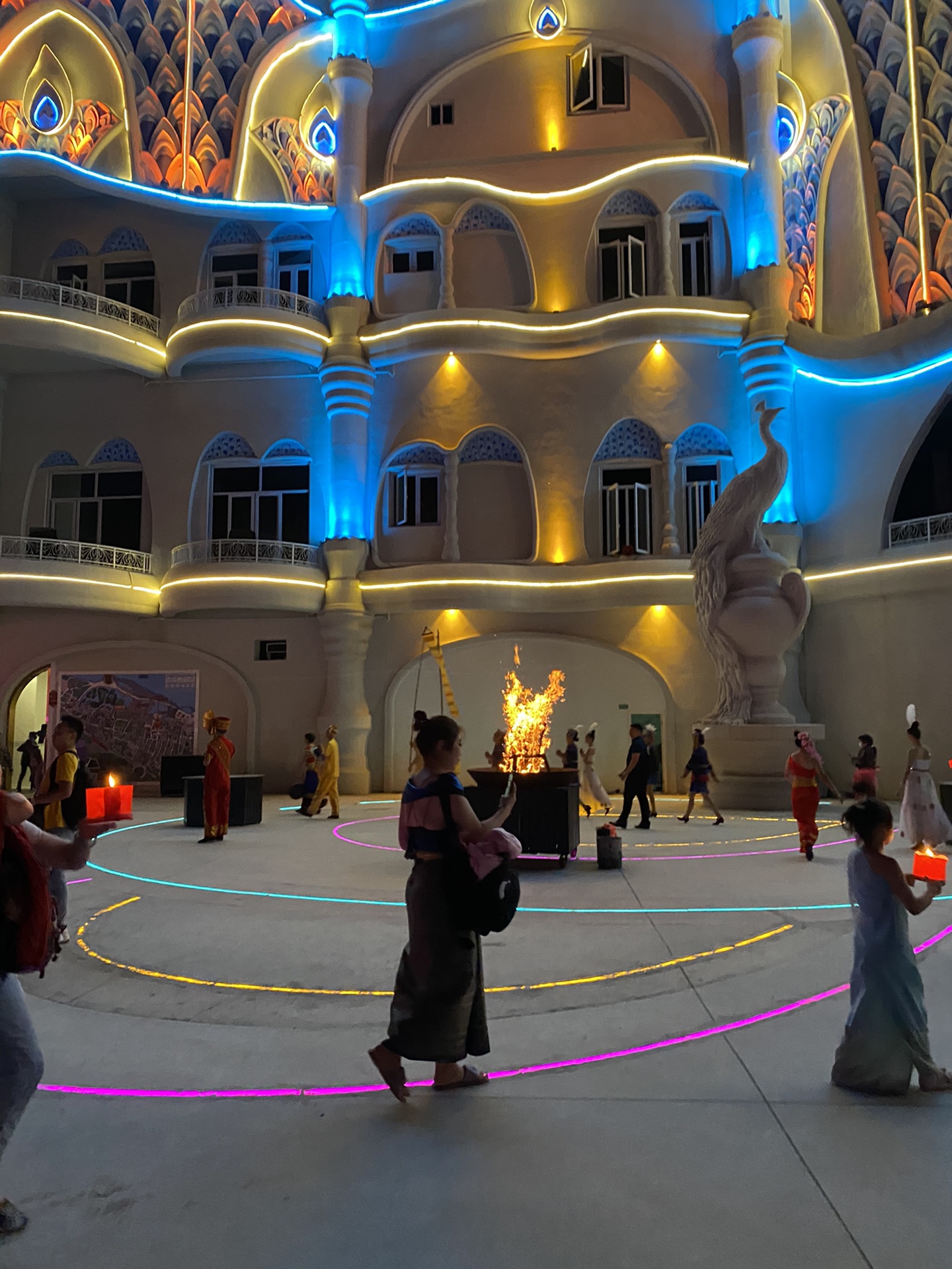 十一,踏入蔓沙古寨,体验民俗十二,风光旖旎的滇池本篇游记共含4533个