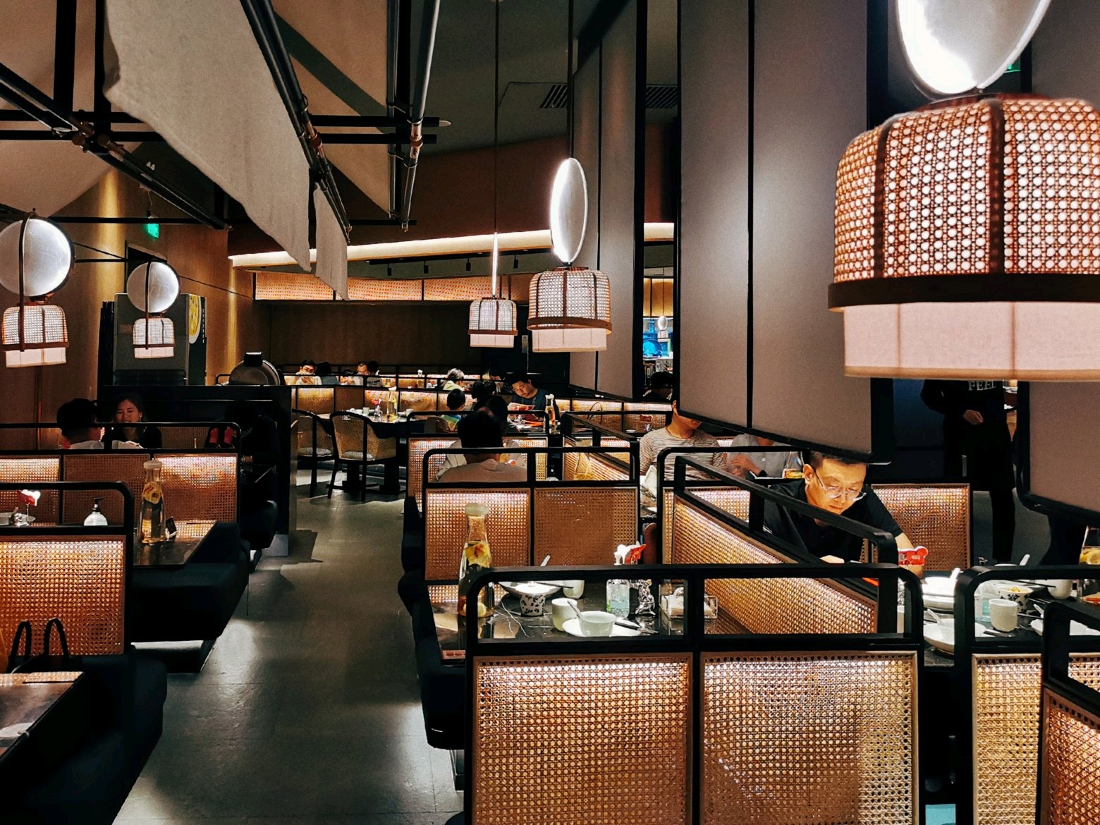 郑州柴门饭儿(正弘城店)餐厅介绍, 柴门饭儿(正弘城店)地址-交通-门票