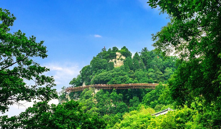 西安周邊遊 少華山 潛龍寺一日遊 挑戰高空玻璃棧道