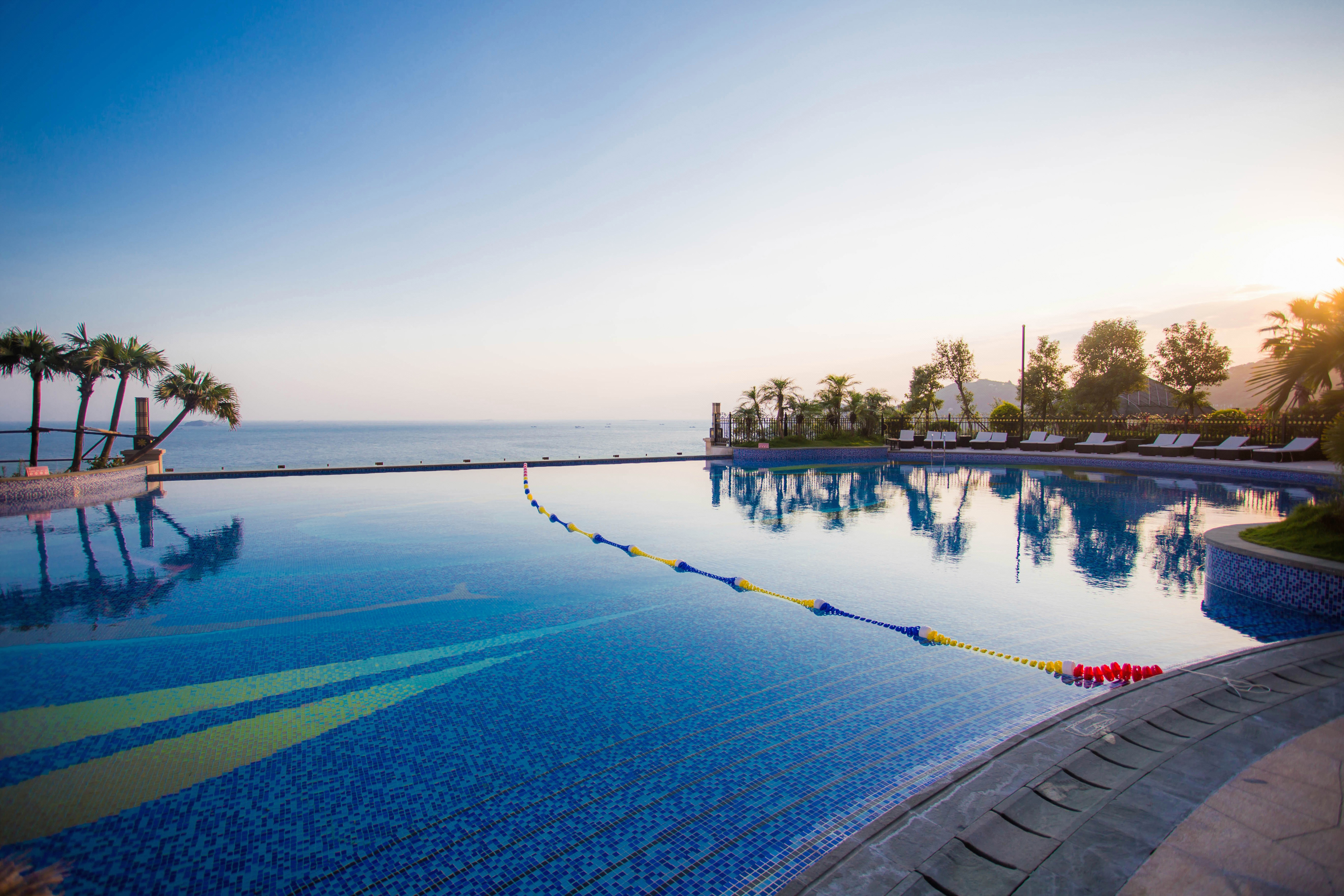 南澳岛海泉湾度假酒店1晚2人海岛特色早餐2人无边际海水泳池儿童海水