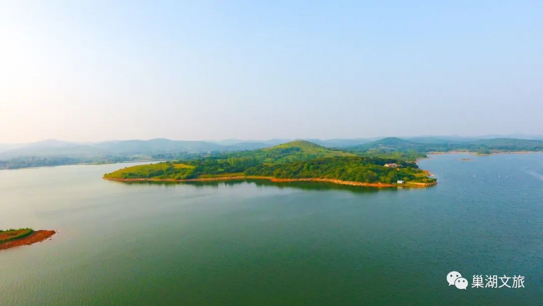 夏阁镇位于巢湖北部,与市区仅一山相隔,素有巢湖市北大门之称,是著名