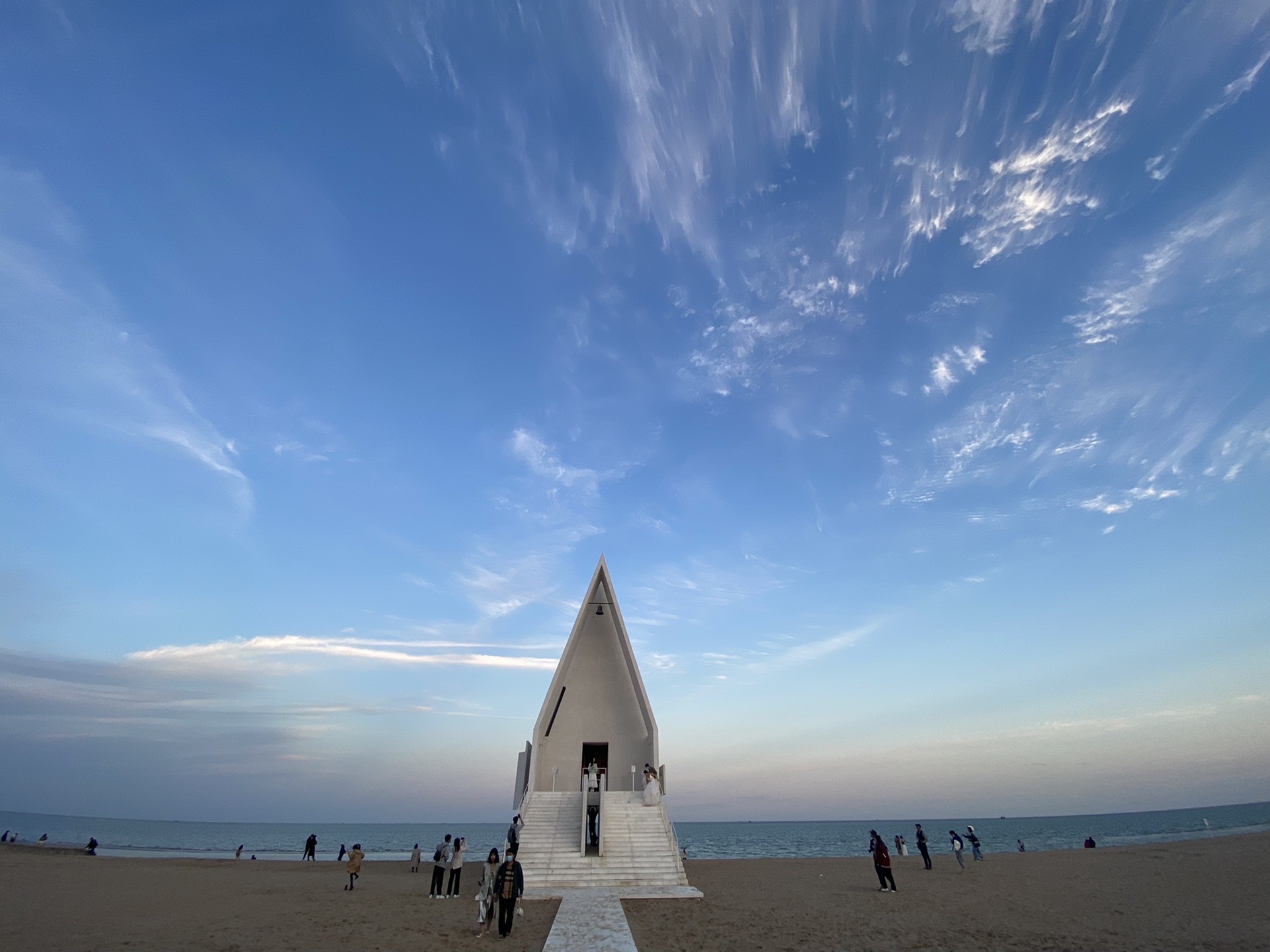 appd20-阿那亚在昌黎县海滩的一个富人度假小区.