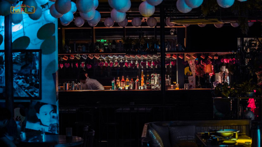 fun新去皖摊玩芜湖欢乐之夜有点hot