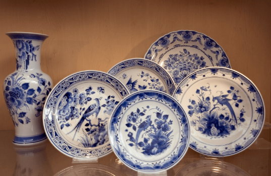 情迷鹿特丹一睹荷兰国宝代尔夫特蓝陶的风采