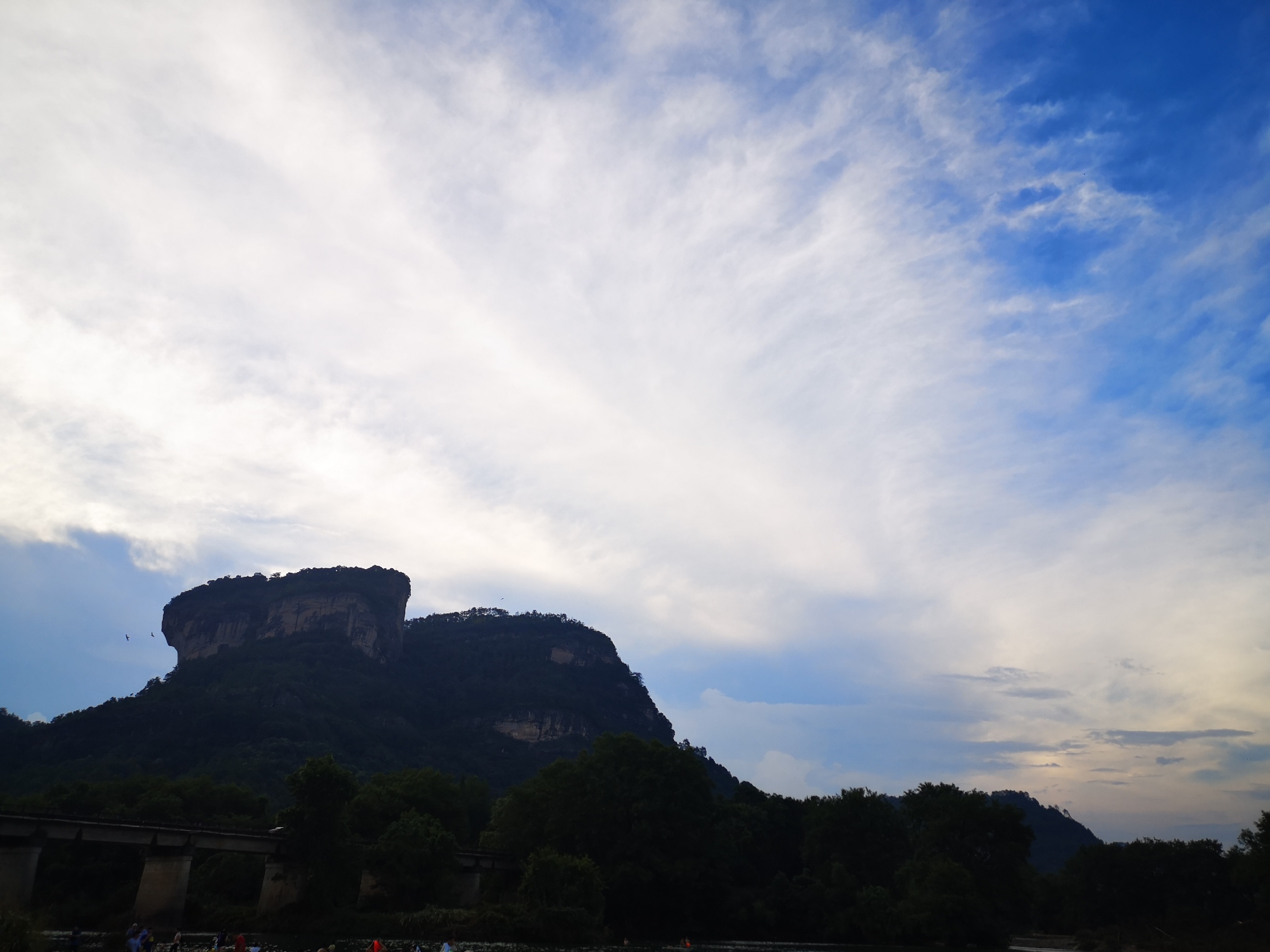 武夷山美食-古渡饭庄(20年老店)