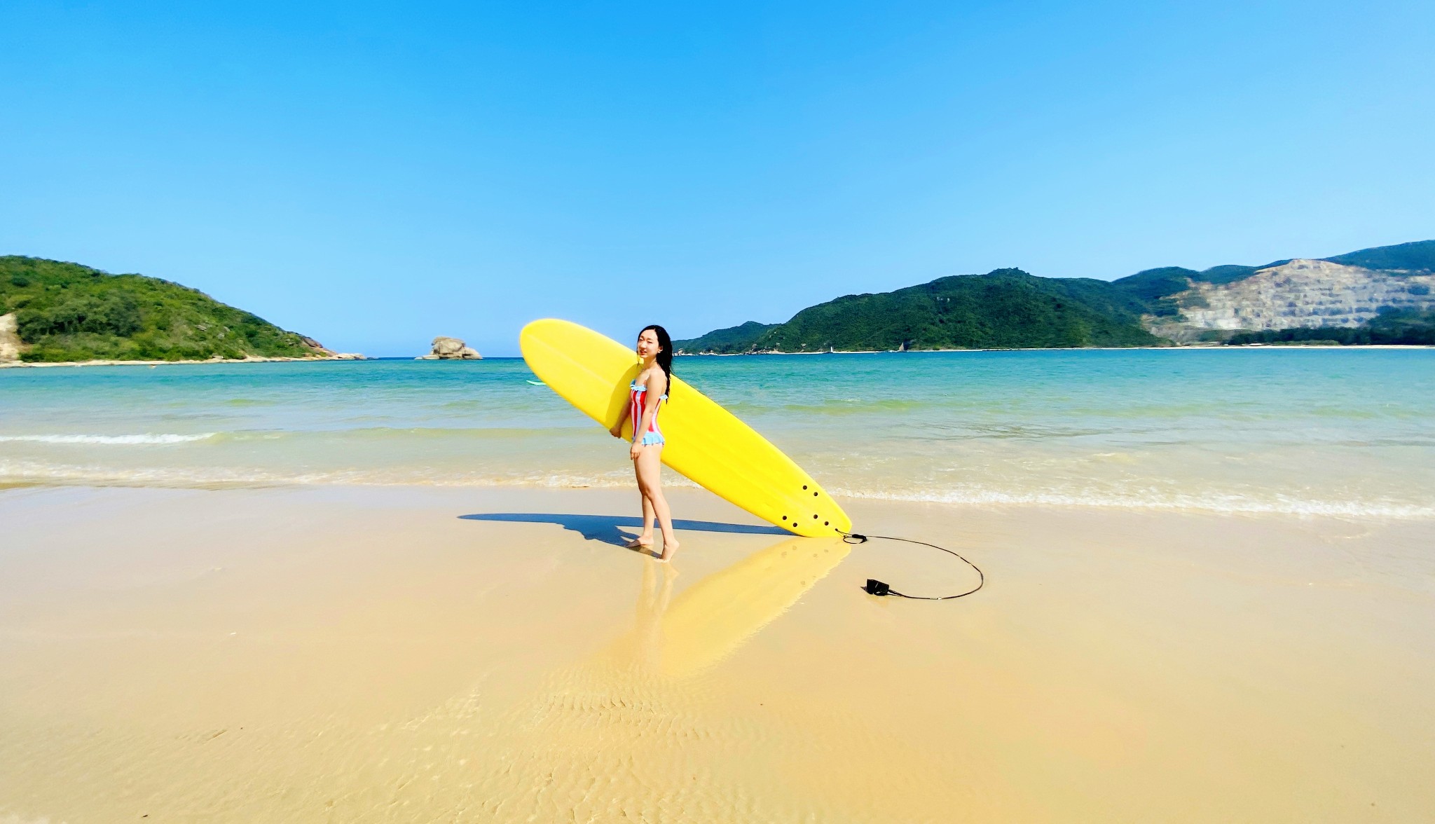 Sanya Houhai Village Surfing