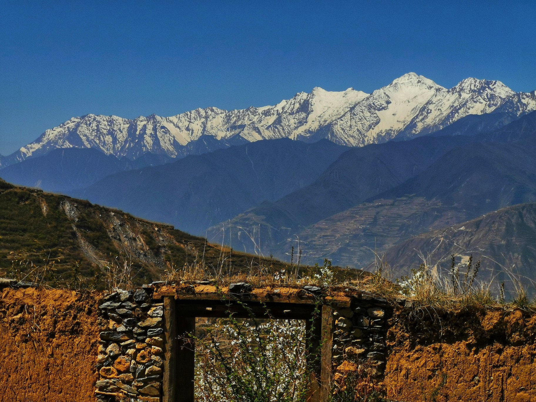 云端上的羌寨—萝卜寨
