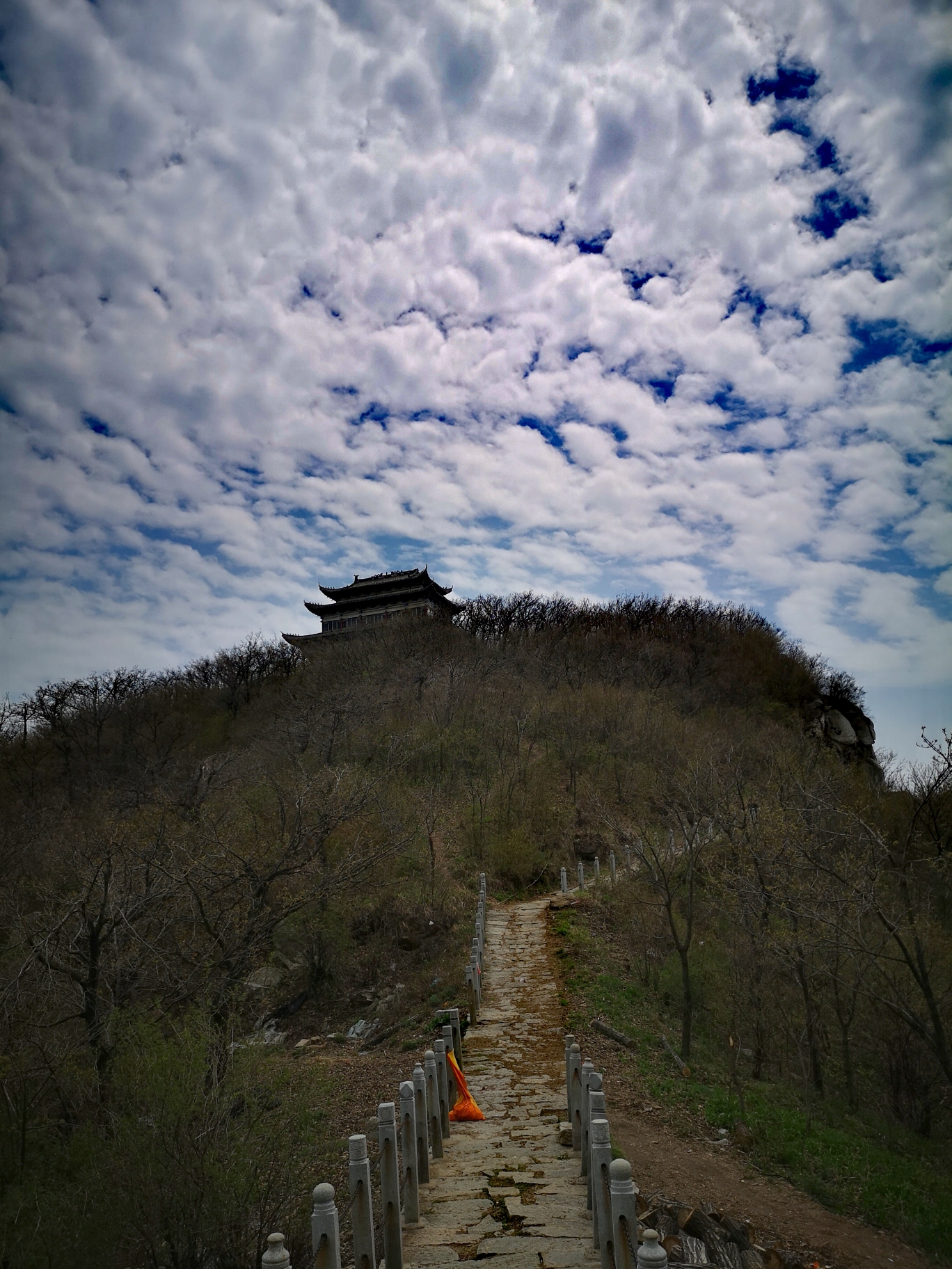 道教圣地镇平五朵山北顶