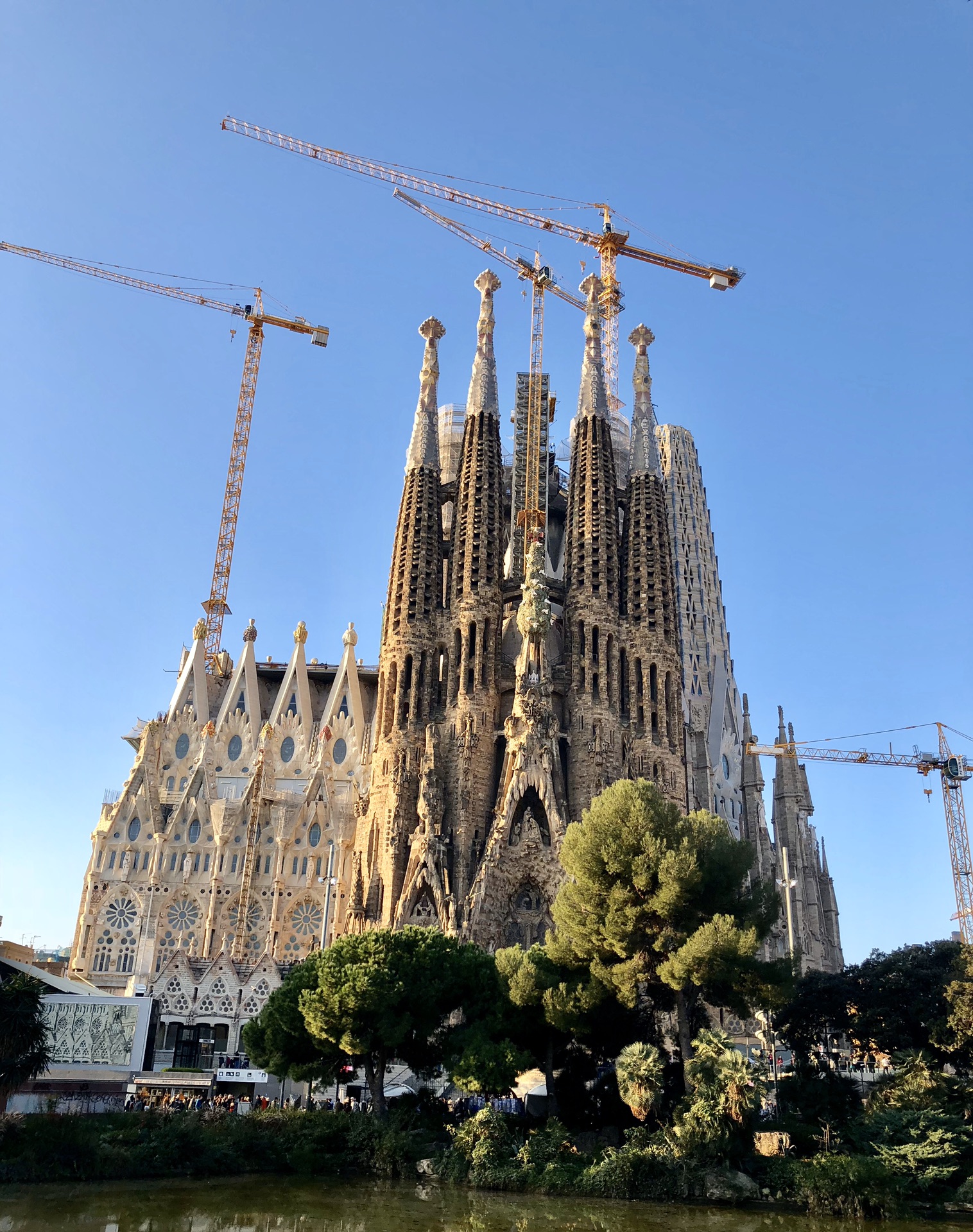 圣家堂圣家堂圣家堂奎尔别墅赫罗纳赫罗纳赫罗纳赫罗纳赫罗纳赫罗纳