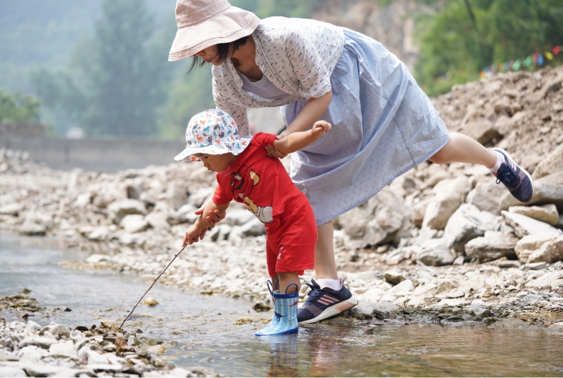 爬山戲水興隆山,鄉村版帶娃記_遊記