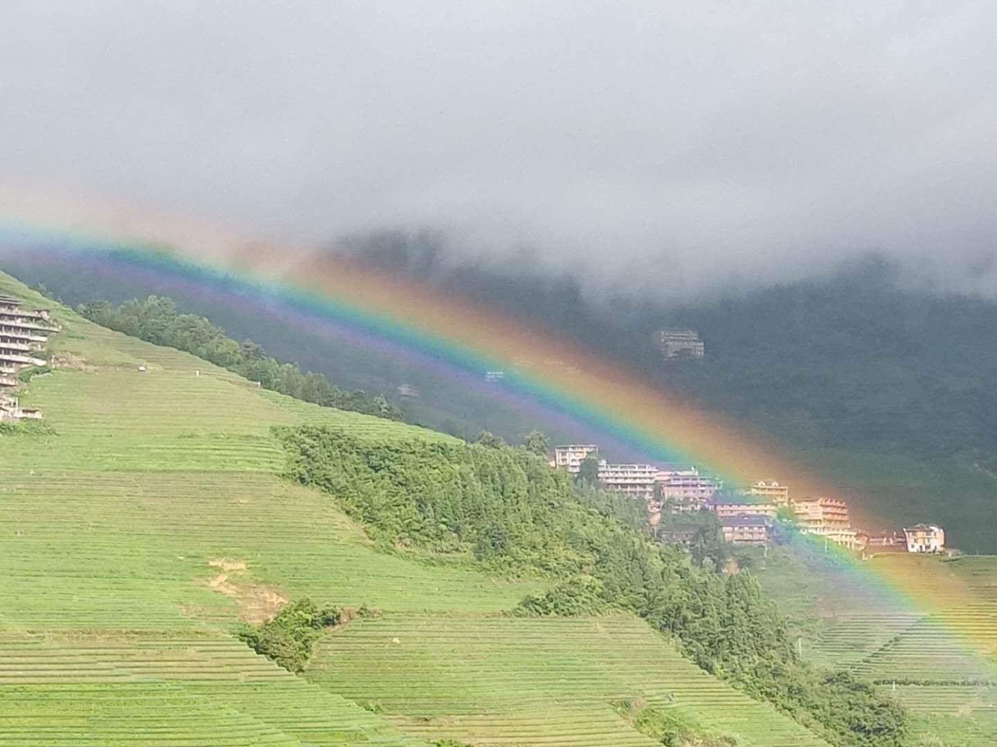 龙脊梯田彩虹