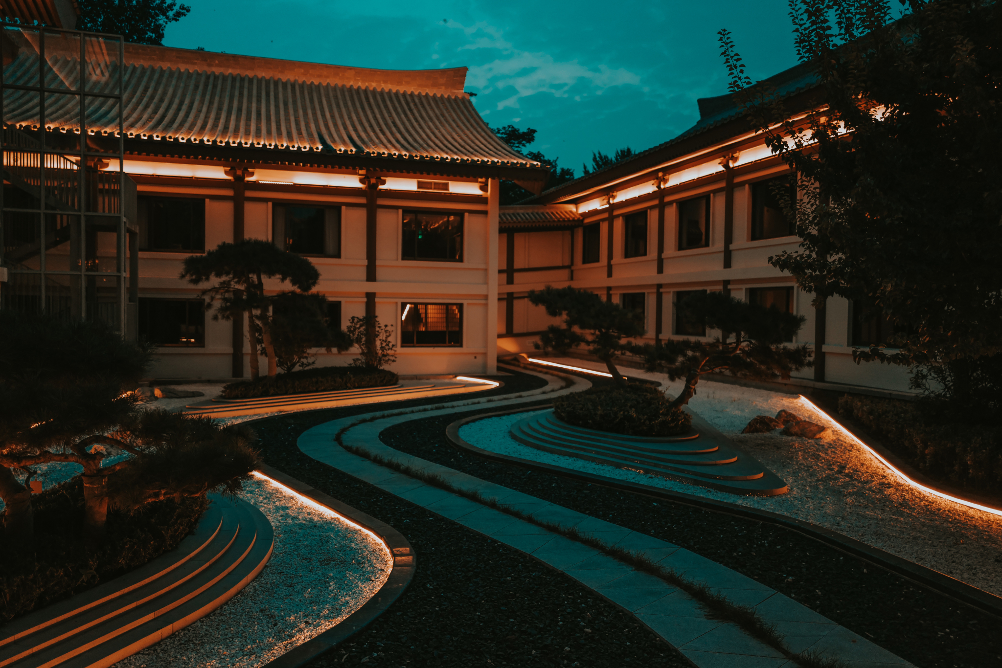 住进盛唐|西安唐华华邑酒店来到西安,可能有些人不仅只想走走看看感受