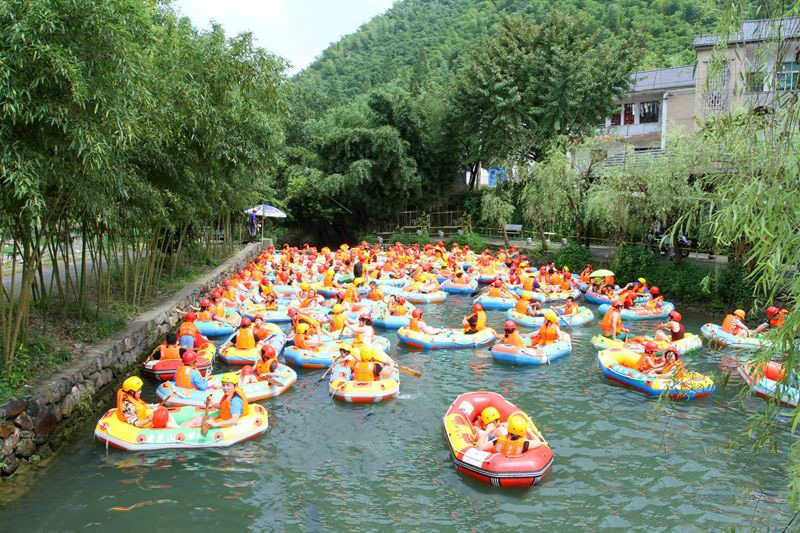 安吉荷花山漂流门票安吉漂流门票余村