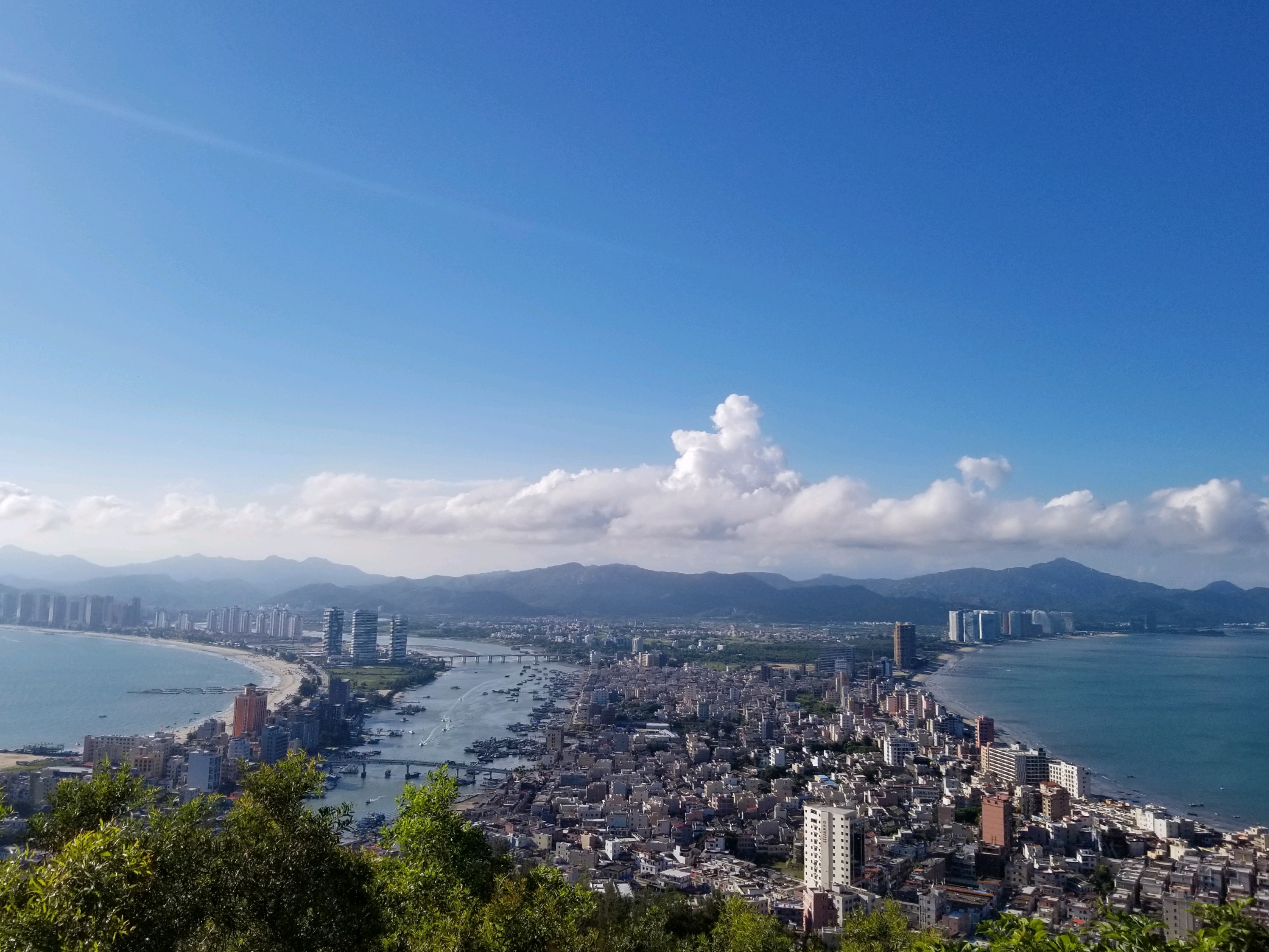 双月湾大星山观景台图片