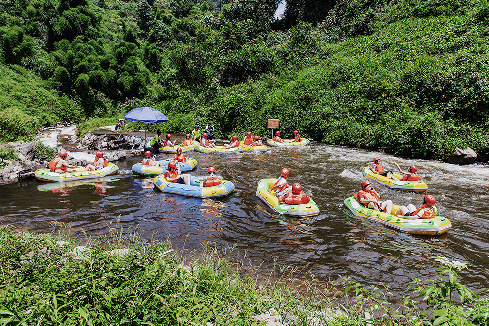 重庆旅游攻略龙浒峡漂流记重庆人夏日的最强耍水攻略