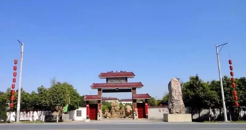 红色山水涧风景区