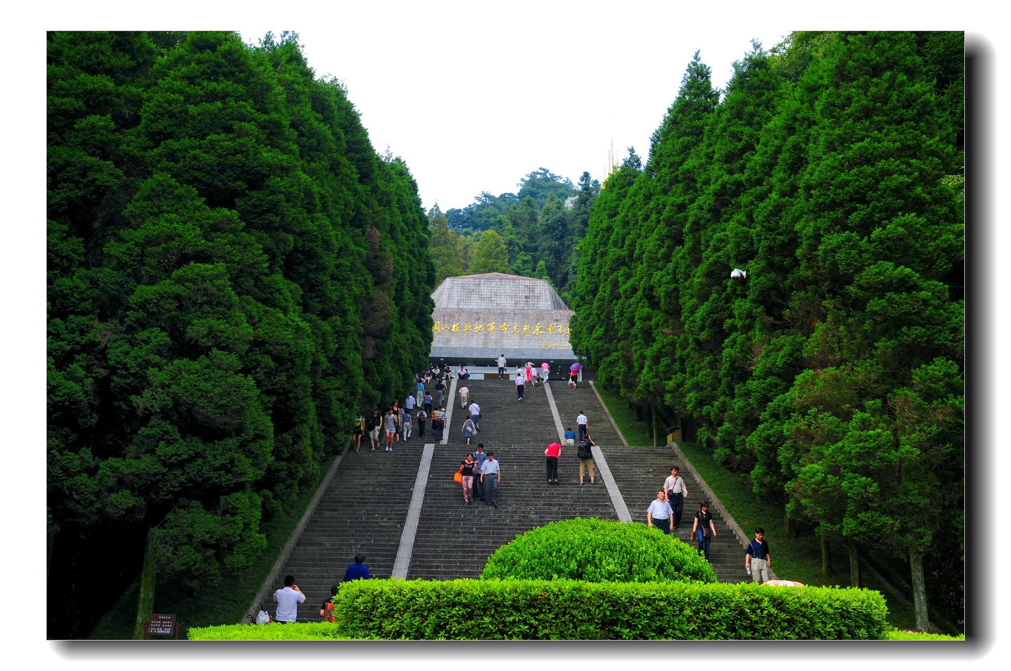 紅色井岡山2日定製遊 (綠色井岡 紅色精神 感受崢嶸歲月 去黃洋界聽