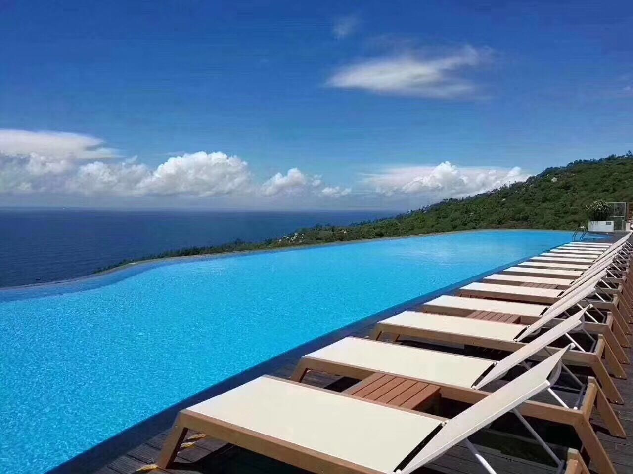 海陵岛人,本以为游泳的地方无非就是海边或者游泳池,但是这次悬空泳池