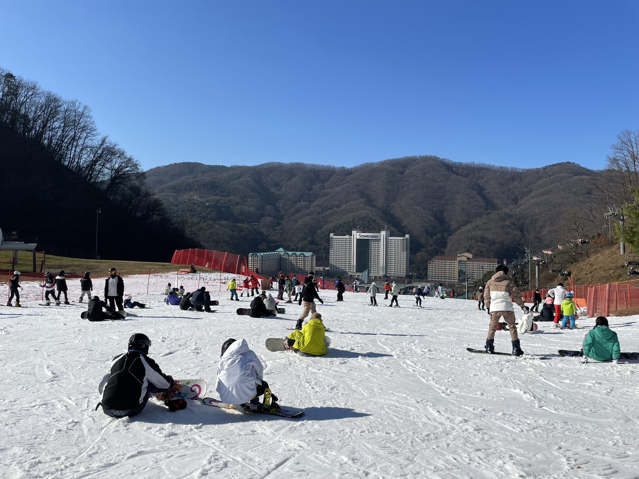 洪川郡娱乐-Korea International Ski School