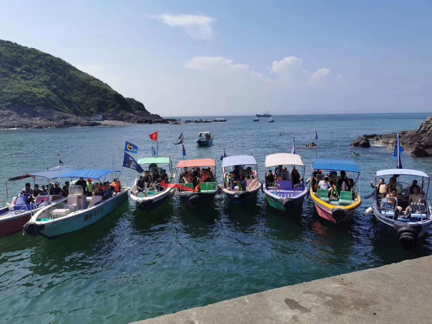 双月湾小星山浮潜