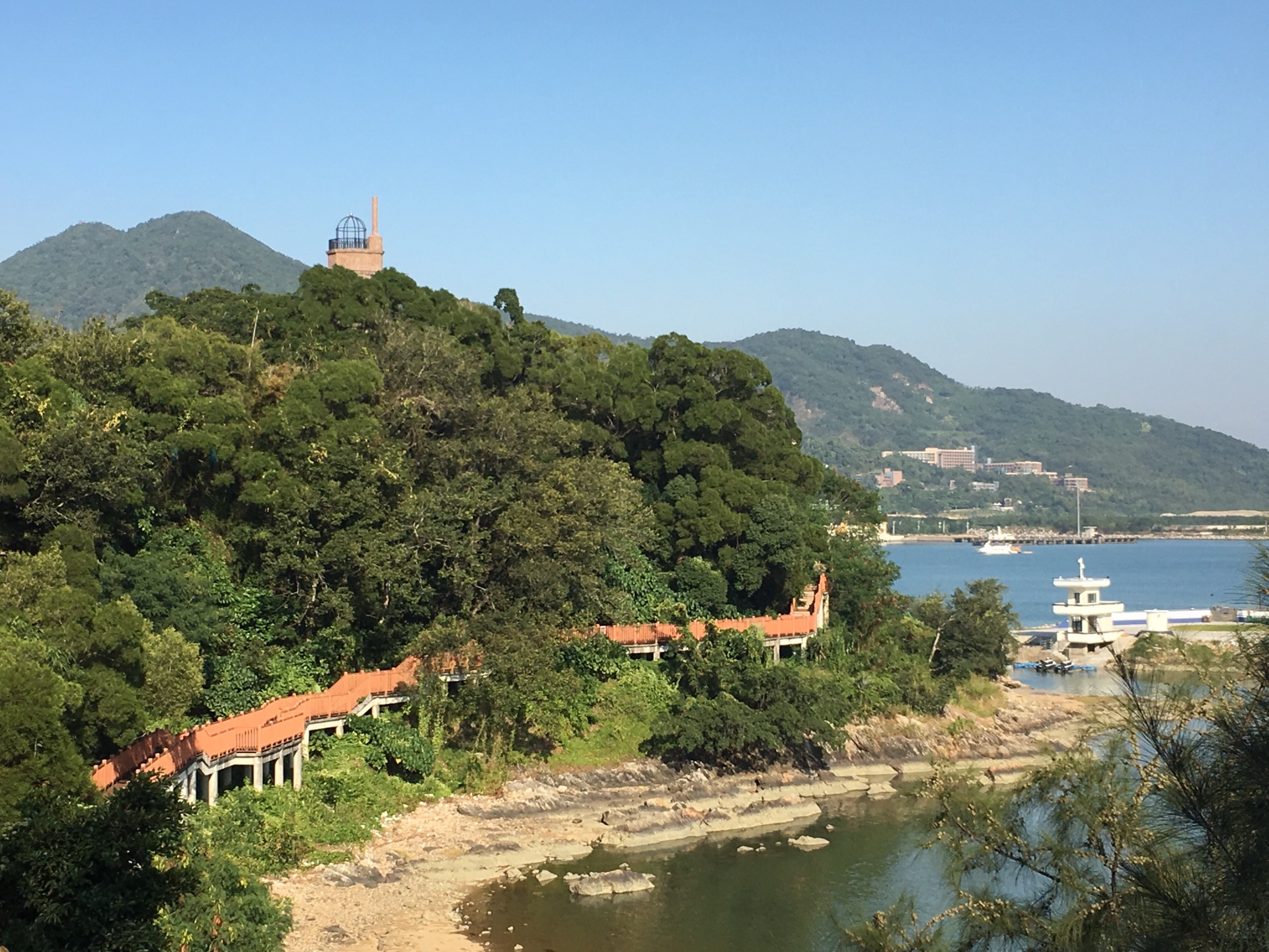 盐田烟墩山国际友好公园