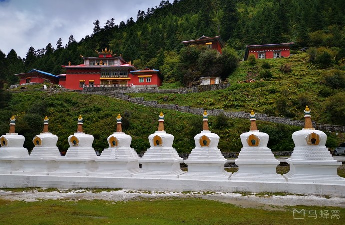 嘎瓦龙寺旅游图片,嘎瓦龙寺自助游图片,嘎瓦龙寺旅游景点照片 - 马