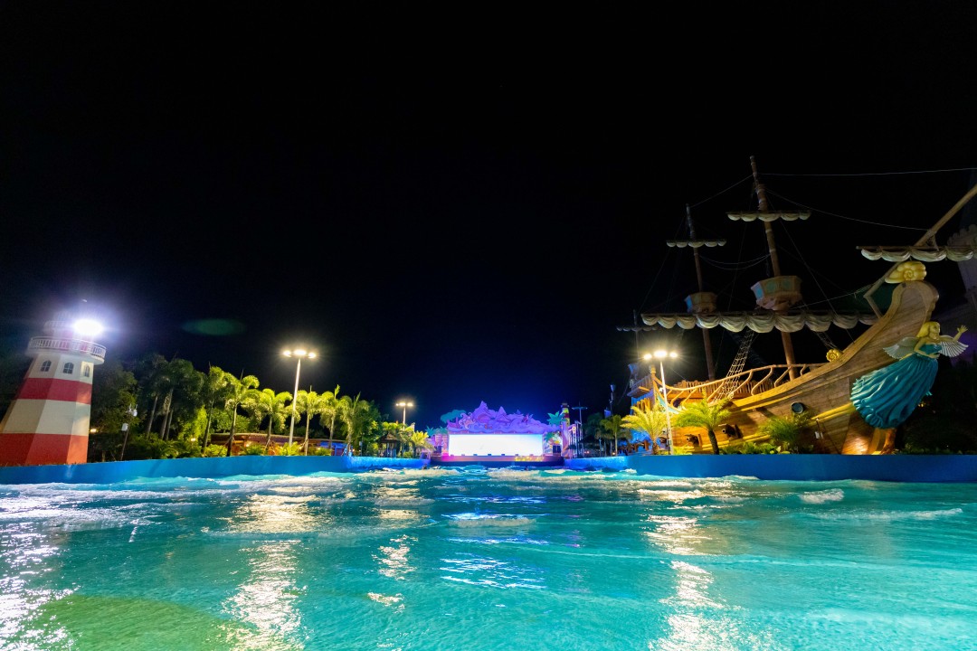 奥园英德巧克力王国泉林水世界温泉全天票含水上冲浪水上滑梯茶与