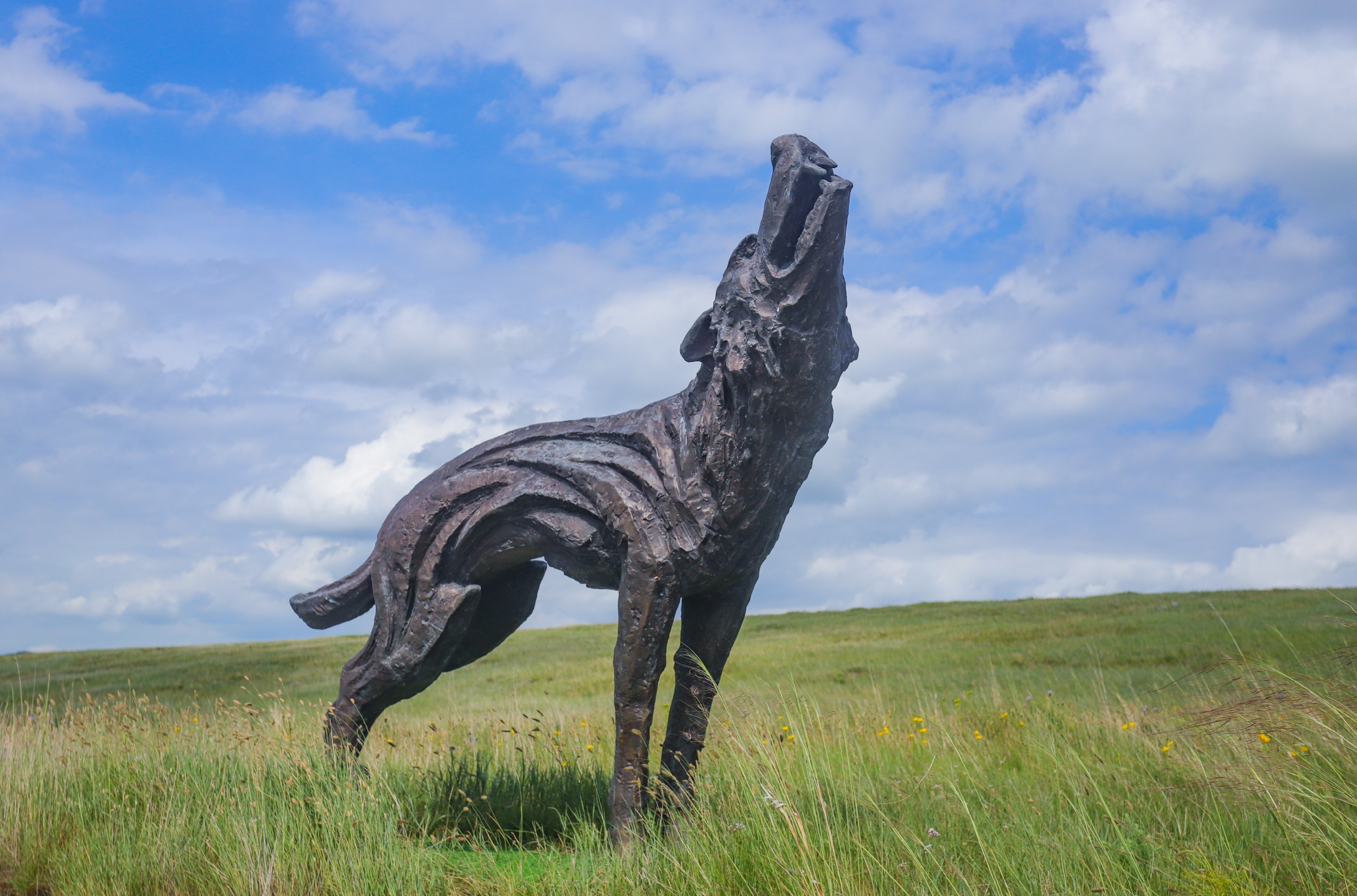 东乌珠穆沁旗野狼谷旅游区