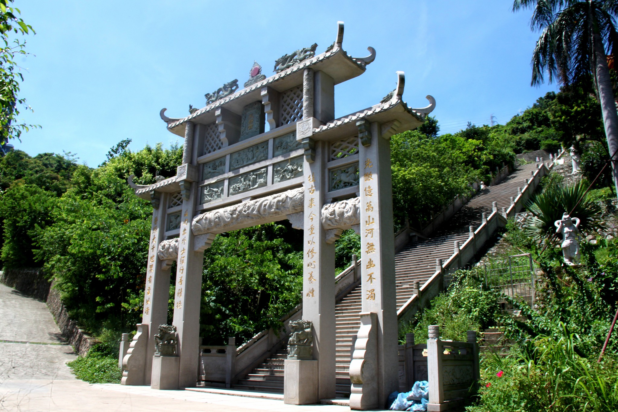 小南山公园至少有三个登山口 - 马蜂窝