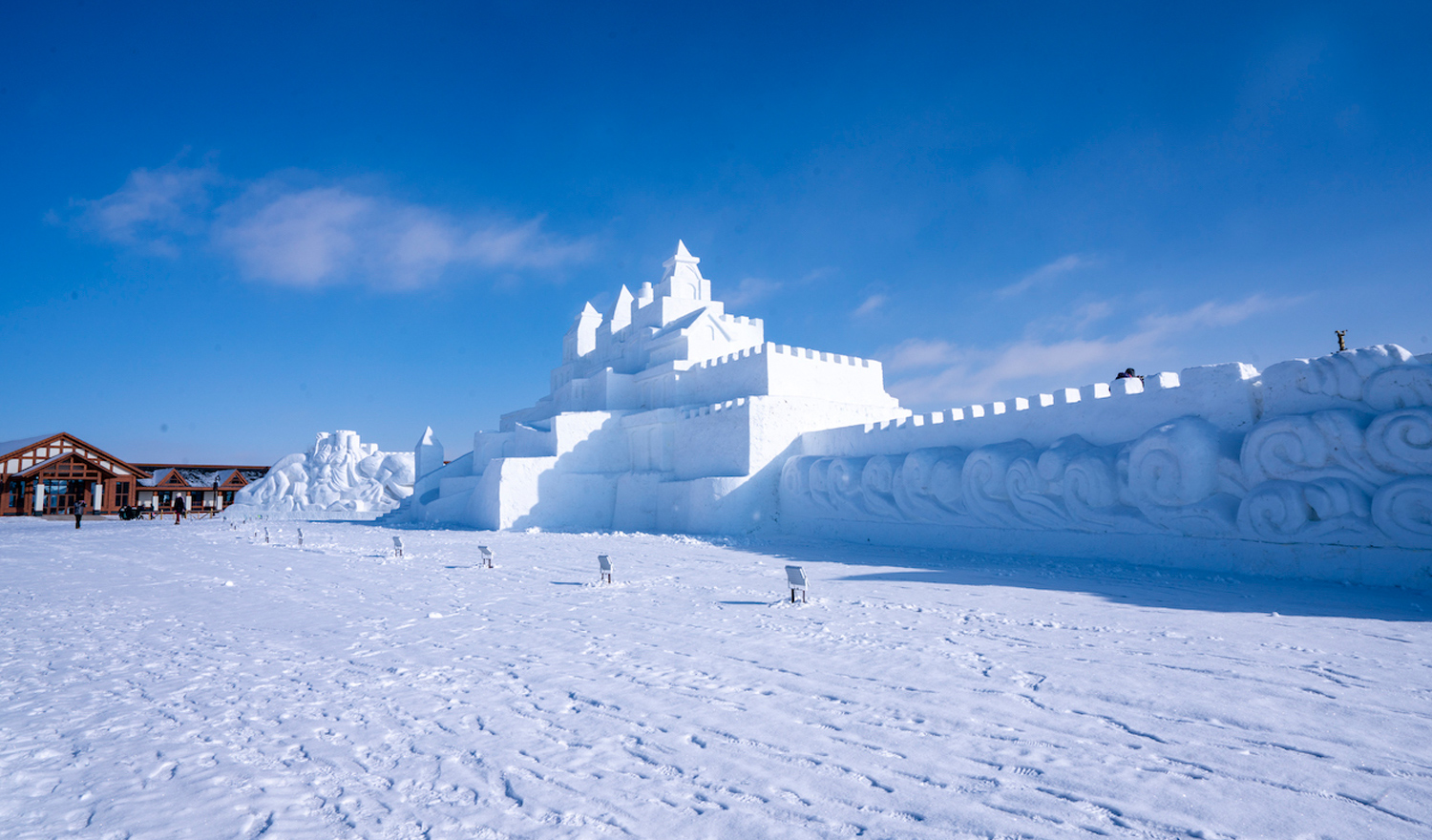 【滑雪2-6人团 】北京出发 张家口崇礼 承德丰宁坝上 中国马镇3日游