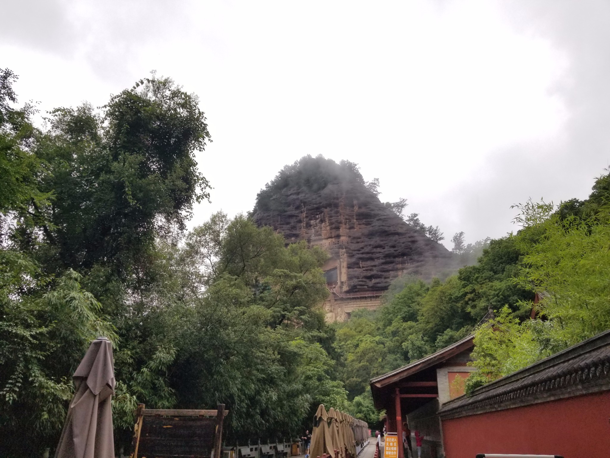 麥積煙雨,天水旅遊攻略 - 馬蜂窩