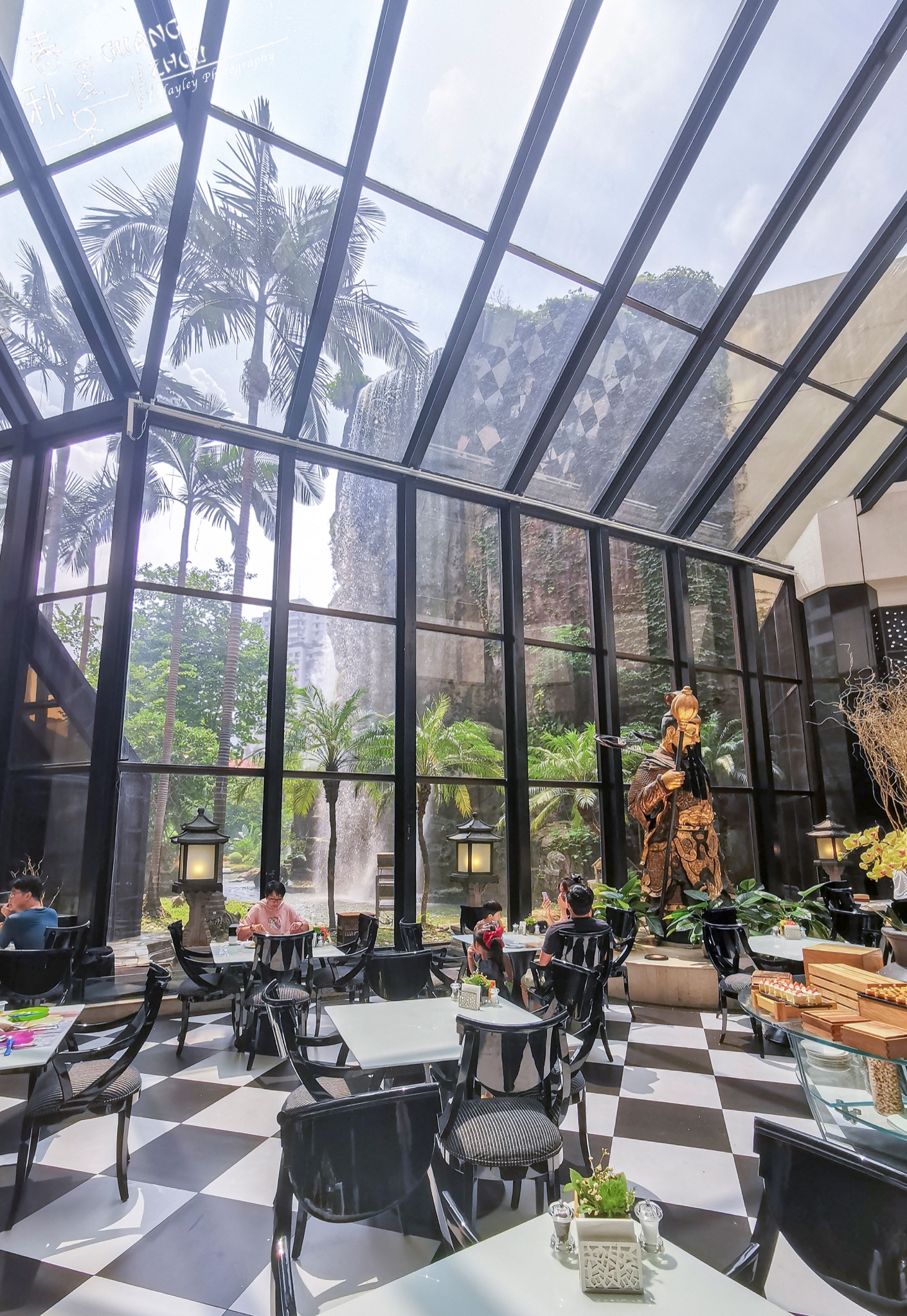 观瀑廊餐厅(花园酒店瀑布餐厅)