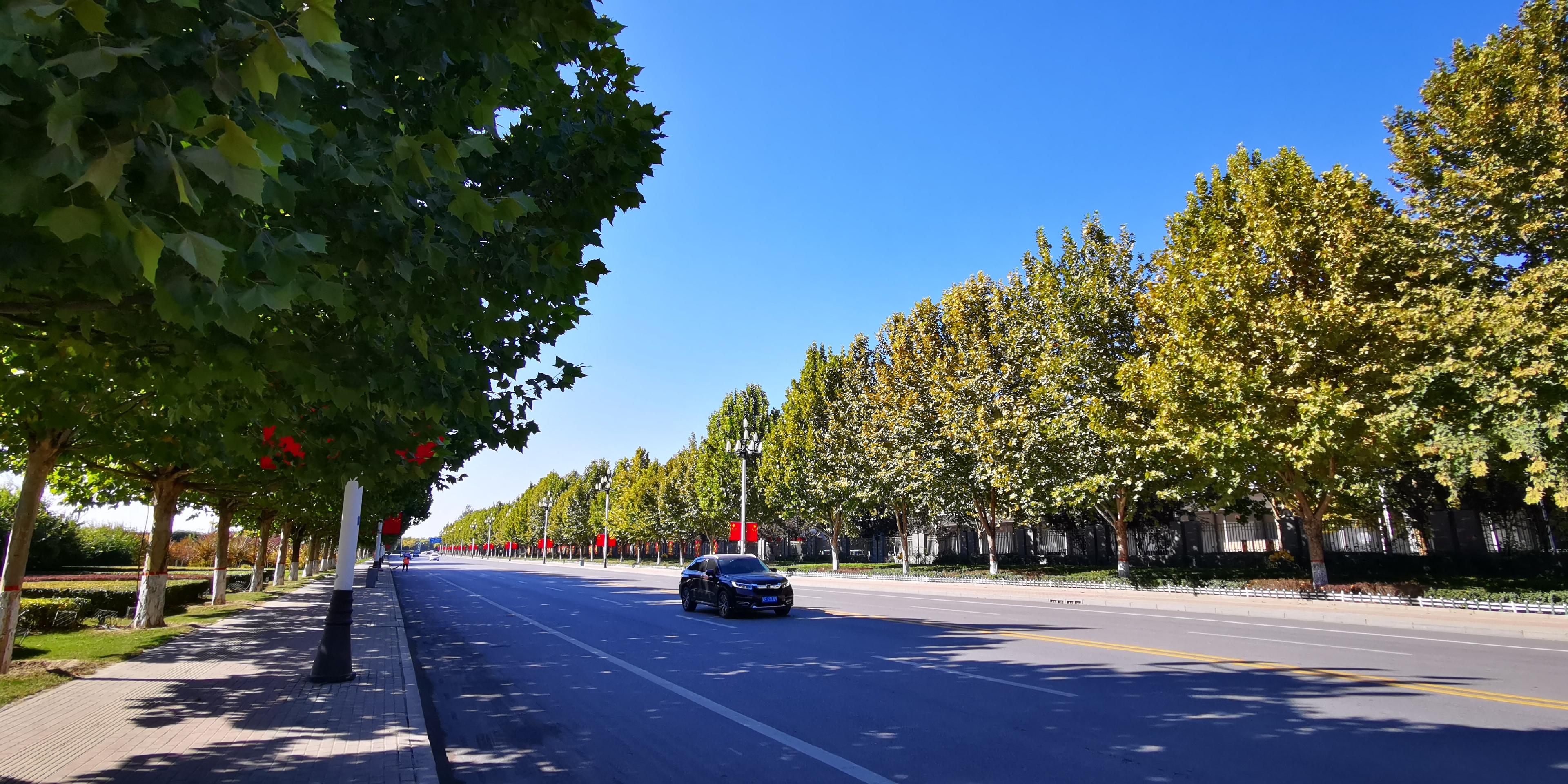 奥润顺达节能门窗工业旅游景区