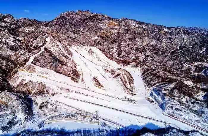 中国天然滑雪场图片