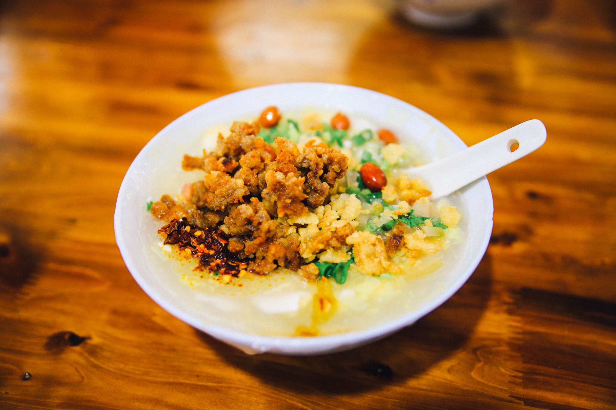 峨眉山当地美食必吃攻略丨特色小吃,餐饮聚集地