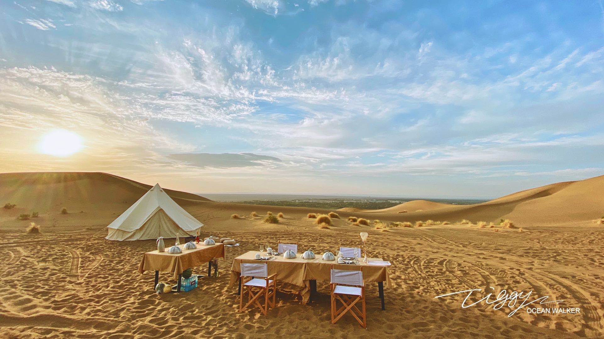 Gansu Dunhuang Desert Camping 