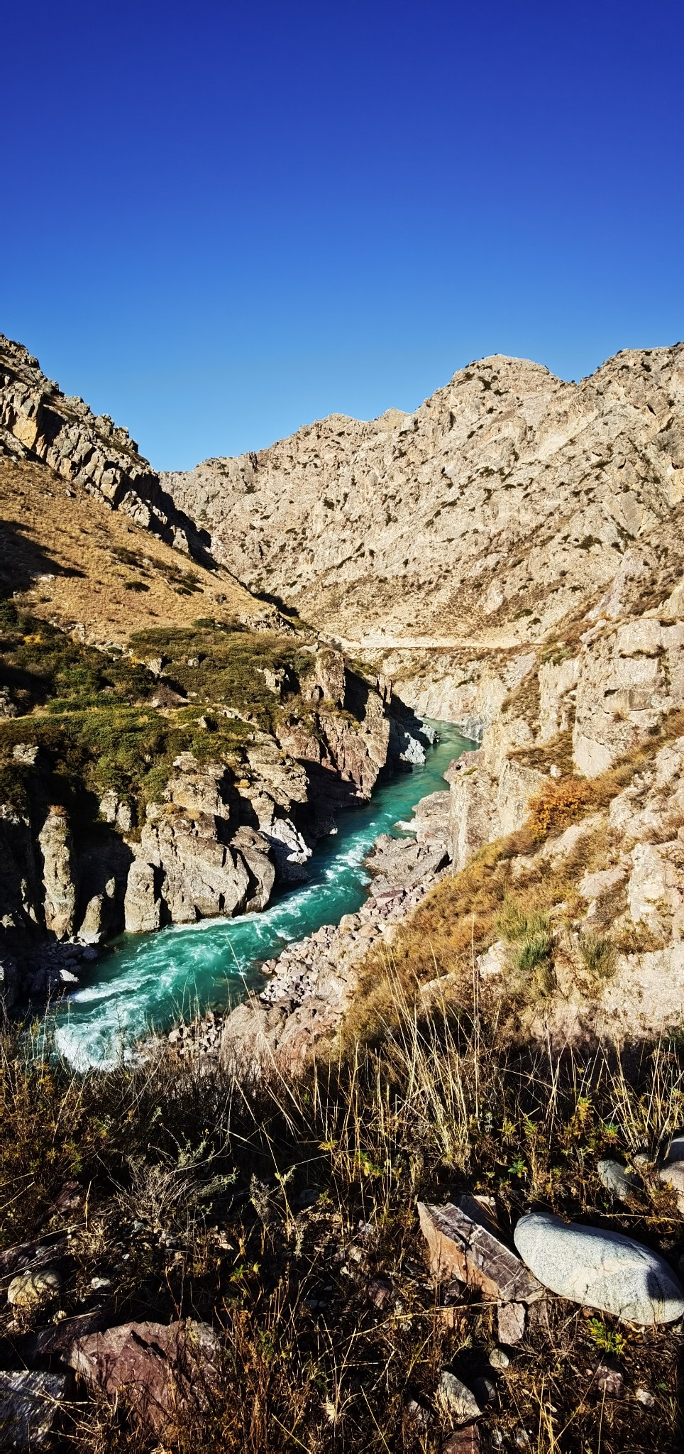 因网红照片引发的探险【附:喀拉峻,阔克苏大峡谷,琼库什台,库尔德宁